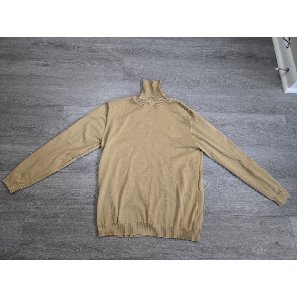 Men’s Turtleneck Sweater Size XL Camel/Ivory/Beige  Long Sleeves